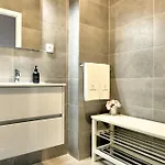 아파트 Elegant House Moderno No Centro Da