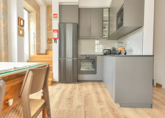 Elegant House Moderno No Centro Da דירה